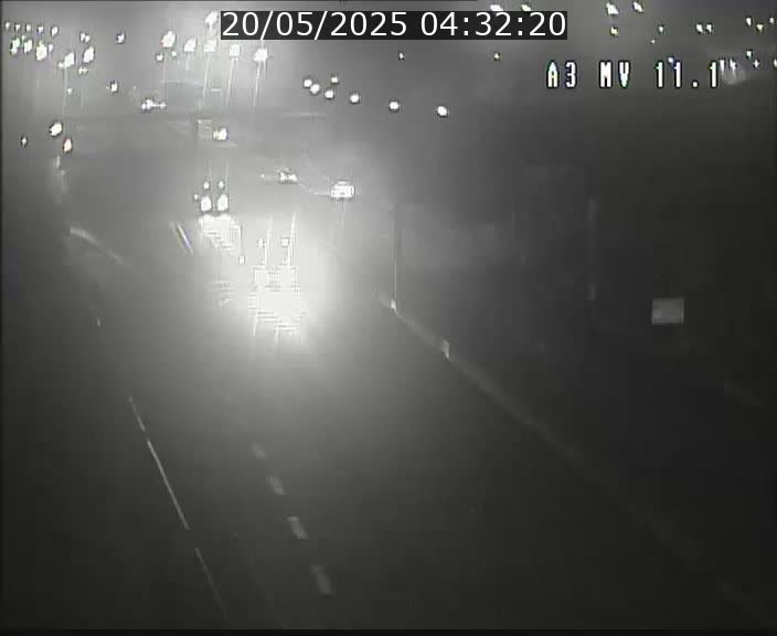 <h2>Traffic live webcam Luxembourg Croix de Bettembourg A3 - BK 11.1 - direction Luxembourg-ville</h2>