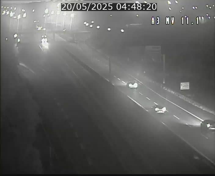 <h2>Traffic live webcam Luxembourg Croix de Bettembourg A3 - BK 11.1 - direction Luxembourg-ville</h2>