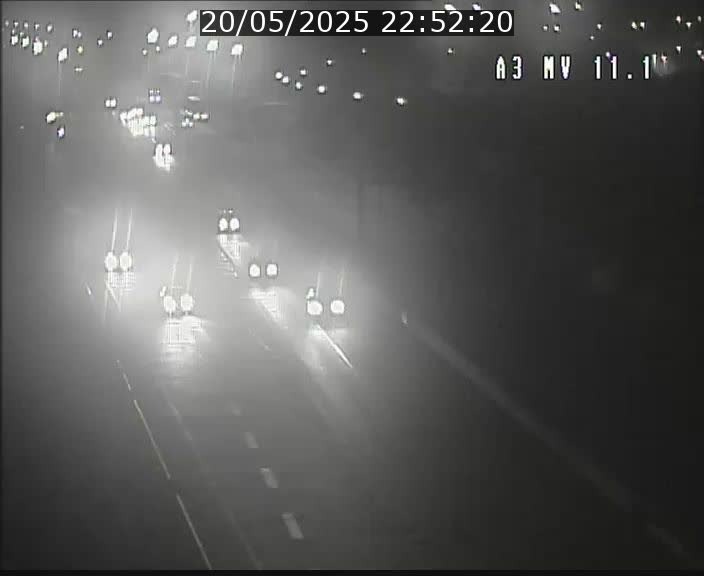 <h2>Traffic live webcam Luxembourg Croix de Bettembourg A3 - BK 11.1 - direction Luxembourg-ville</h2>