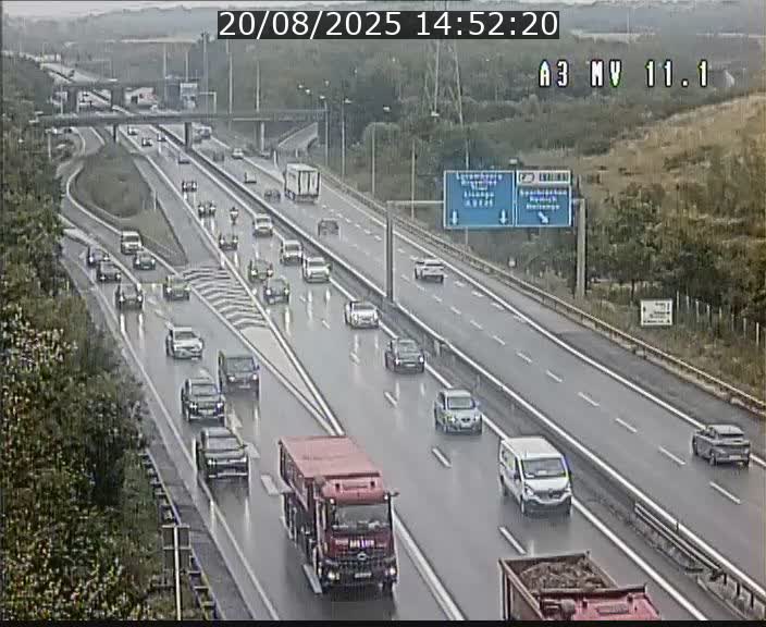 <h2>Traffic live webcam Luxembourg Croix de Bettembourg A3 - BK 11.1 - direction Luxembourg-ville</h2>