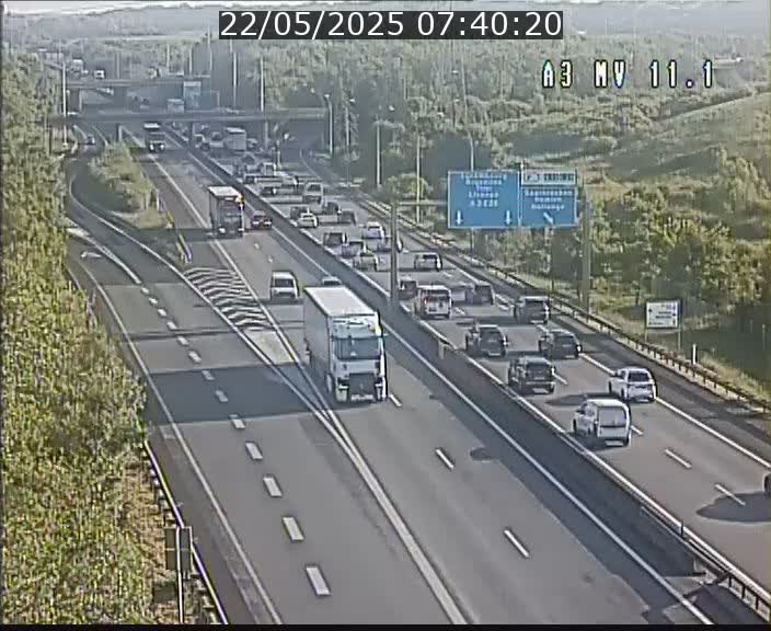 <h2>Traffic live webcam Luxembourg Croix de Bettembourg A3 - BK 11.1 - direction Luxembourg-ville</h2>