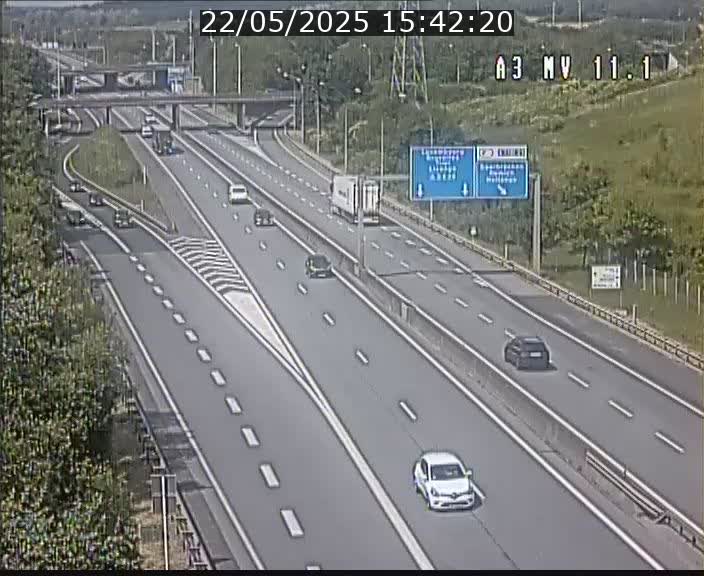 <h2>Traffic live webcam Luxembourg Croix de Bettembourg A3 - BK 11.1 - direction Luxembourg-ville</h2>