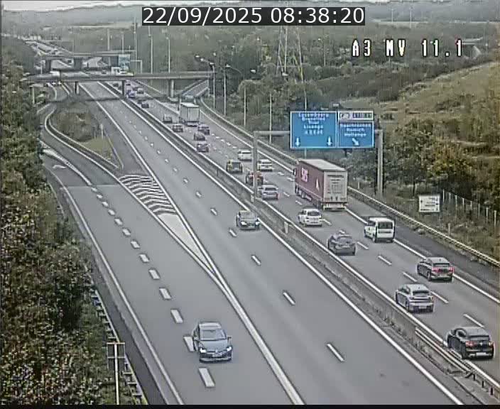 Traffic live webcam Luxembourg Croix de Bettembourg A3 - BK 11.1 - direction Luxembourg-ville
