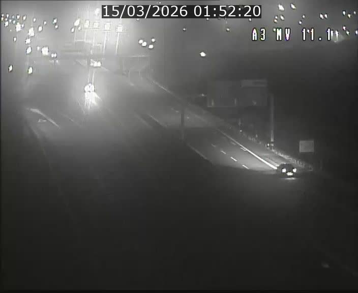 Traffic live webcam Luxembourg Croix de Bettembourg A3 - BK 11.1 - direction Luxembourg-ville