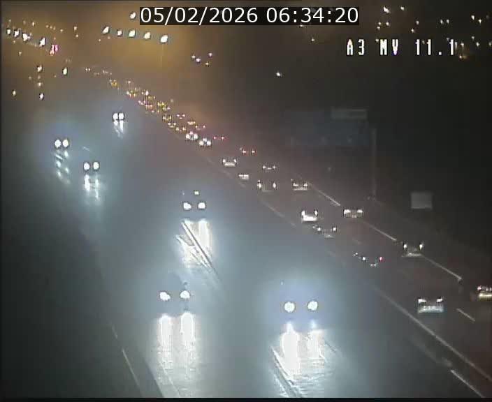 <h2>Traffic live webcam Luxembourg Croix de Bettembourg A3 - BK 11.1 - direction Luxembourg-ville</h2>