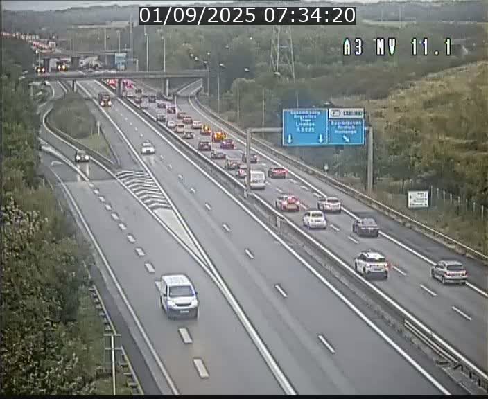 <h2>Traffic live webcam Luxembourg Croix de Bettembourg A3 - BK 11.1 - direction Luxembourg-ville</h2>