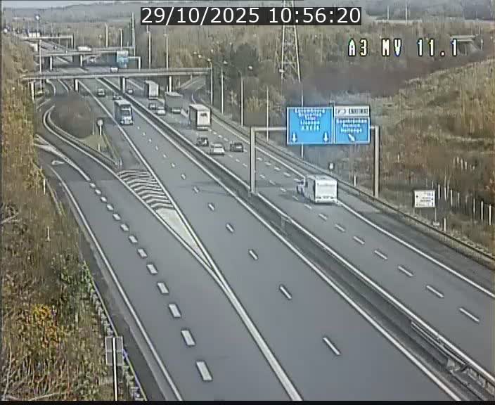<h2>Traffic live webcam Luxembourg Croix de Bettembourg A3 - BK 11.1 - direction Luxembourg-ville</h2>