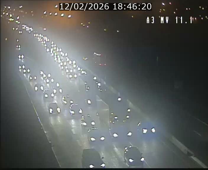 <h2>Traffic live webcam Luxembourg Croix de Bettembourg A3 - BK 11.1 - direction Luxembourg-ville</h2>