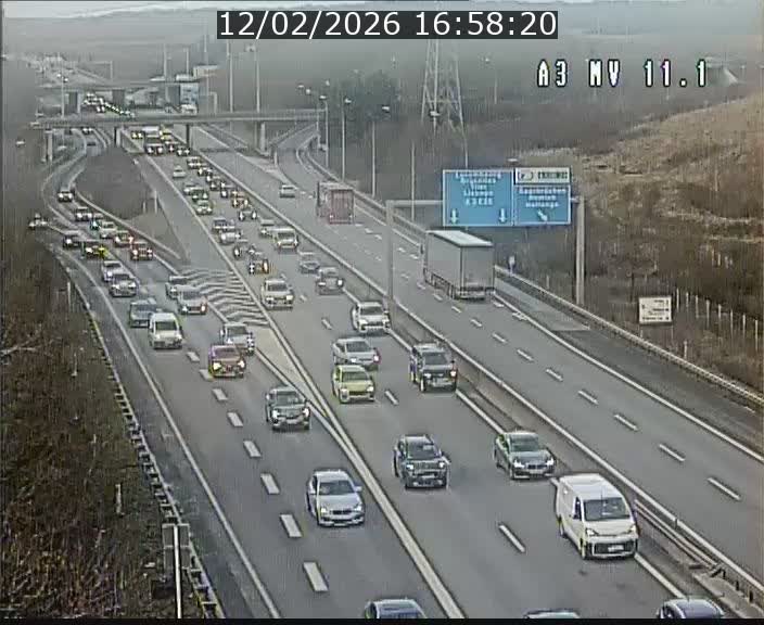 <h2>Traffic live webcam Luxembourg Croix de Bettembourg A3 - BK 11.1 - direction Luxembourg-ville</h2>