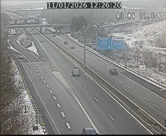 Traffic live webcam Luxembourg Croix de Bettembourg A3 - BK 11.1 - direction Luxembourg-ville