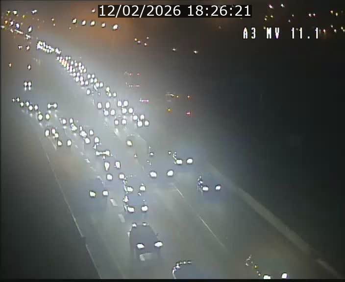 <h2>Traffic live webcam Luxembourg Croix de Bettembourg A3 - BK 11.1 - direction Luxembourg-ville</h2>