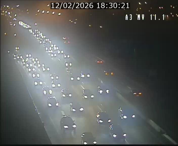 <h2>Traffic live webcam Luxembourg Croix de Bettembourg A3 - BK 11.1 - direction Luxembourg-ville</h2>