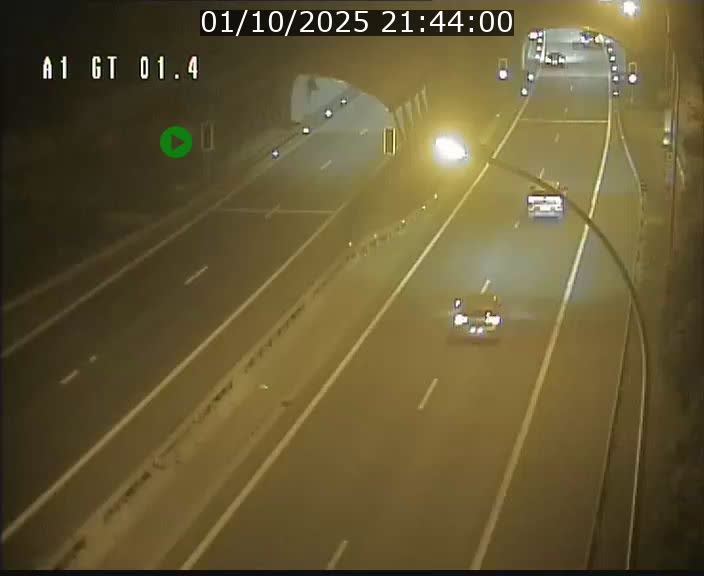 <h2>Traffic live webcam Luxembourg Hesperange - A1 direction Kirchberg - BK 1.4</h2>
