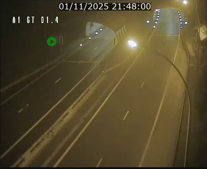 <h2>Traffic live webcam Luxembourg Hesperange - A1 direction Kirchberg - BK 1.4</h2>