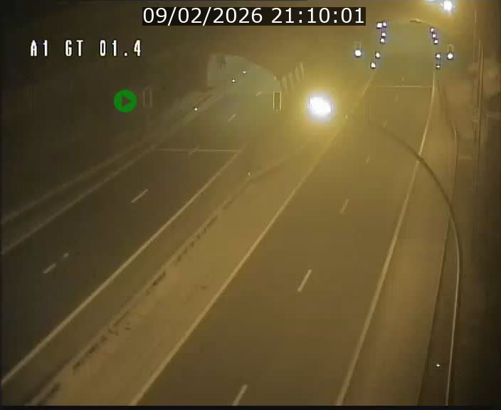 <h2>Traffic live webcam Luxembourg Hesperange - A1 direction Kirchberg - BK 1.4</h2>