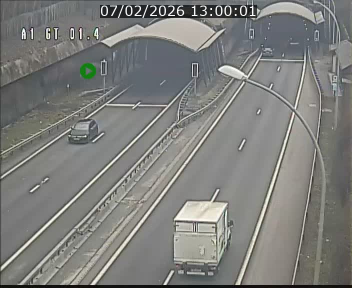 <h2>Traffic live webcam Luxembourg Hesperange - A1 direction Kirchberg - BK 1.4</h2>