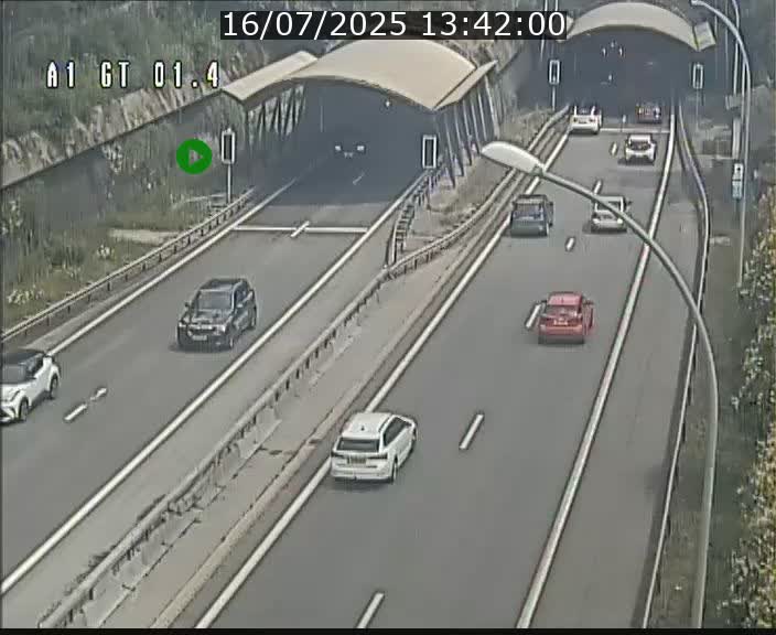 Traffic live webcam Luxembourg Hesperange - A1 direction Kirchberg - BK 1.4