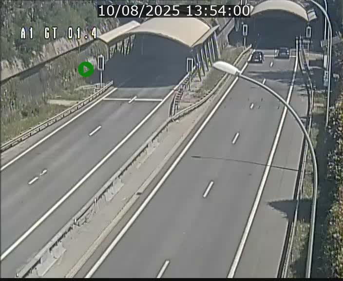 <h2>Traffic live webcam Luxembourg Hesperange - A1 direction Kirchberg - BK 1.4</h2>