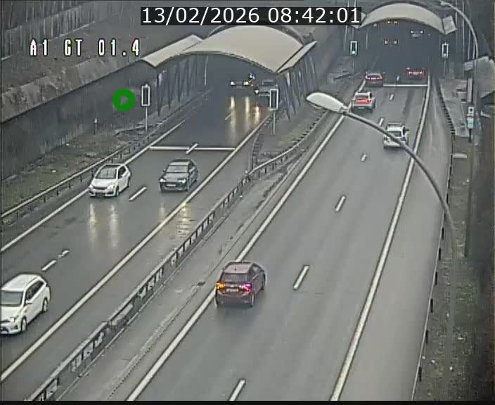 <h2>Traffic live webcam Luxembourg Hesperange - A1 direction Kirchberg - BK 1.4</h2>
