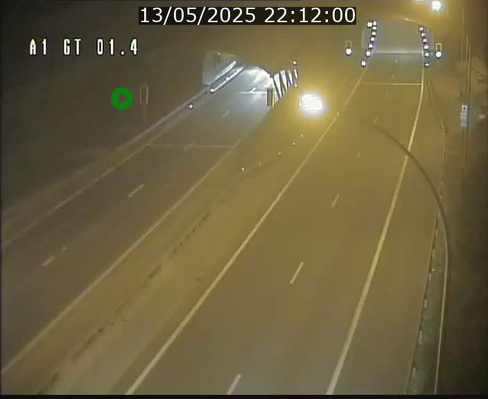 <h2>Traffic live webcam Luxembourg Hesperange - A1 direction Kirchberg - BK 1.4</h2>