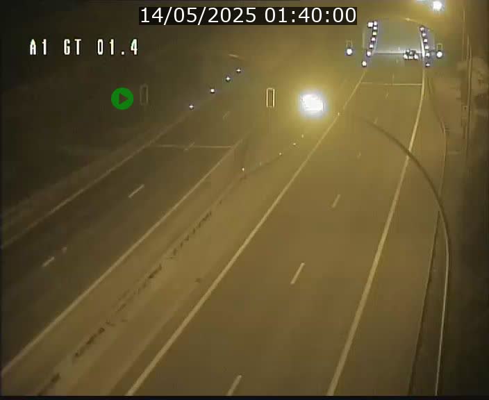 <h2>Traffic live webcam Luxembourg Hesperange - A1 direction Kirchberg - BK 1.4</h2>