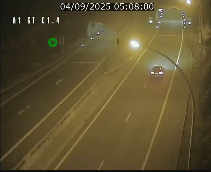 <h2>Traffic live webcam Luxembourg Hesperange - A1 direction Kirchberg - BK 1.4</h2>