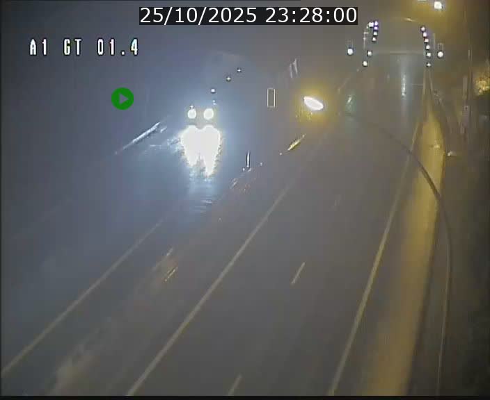 <h2>Traffic live webcam Luxembourg Hesperange - A1 direction Kirchberg - BK 1.4</h2>
