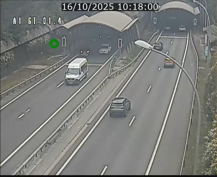 <h2>Traffic live webcam Luxembourg Hesperange - A1 direction Kirchberg - BK 1.4</h2>