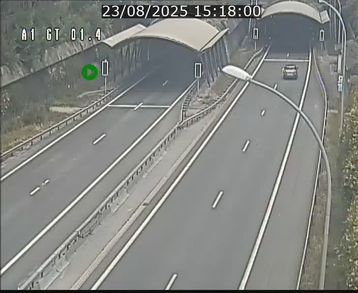 <h2>Traffic live webcam Luxembourg Hesperange - A1 direction Kirchberg - BK 1.4</h2>