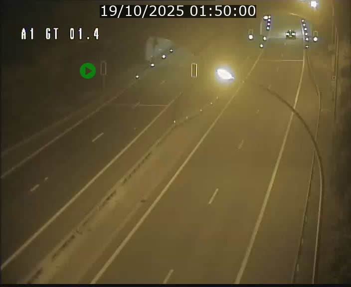 <h2>Traffic live webcam Luxembourg Hesperange - A1 direction Kirchberg - BK 1.4</h2>