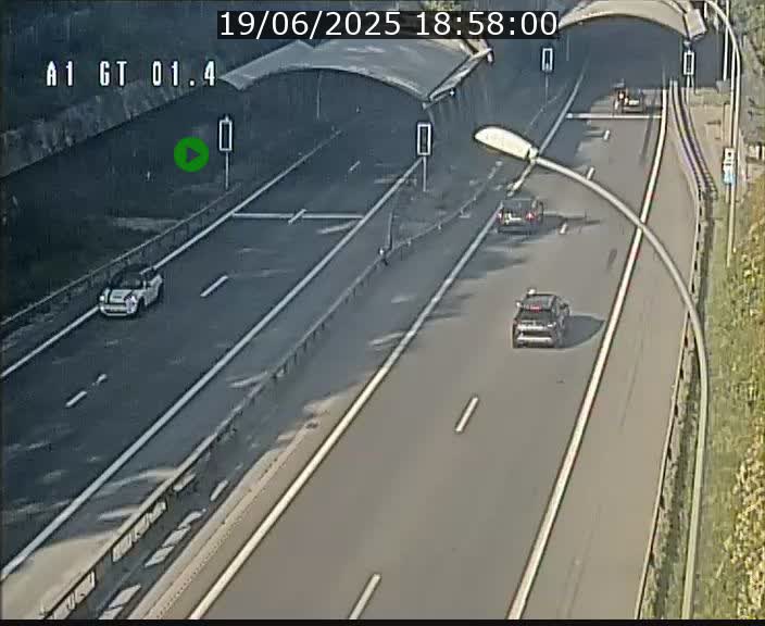 Traffic live webcam Luxembourg Hesperange - A1 direction Kirchberg - BK 1.4