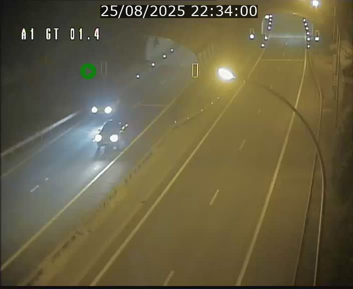 <h2>Traffic live webcam Luxembourg Hesperange - A1 direction Kirchberg - BK 1.4</h2>