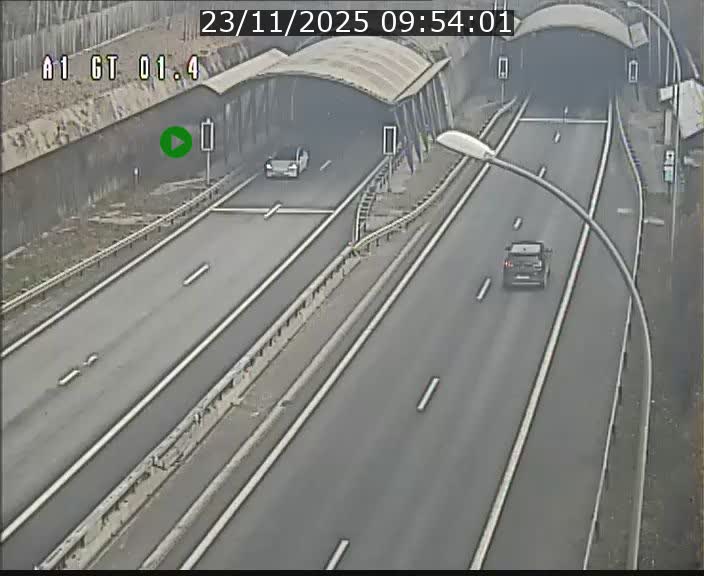 <h2>Traffic live webcam Luxembourg Hesperange - A1 direction Kirchberg - BK 1.4</h2>