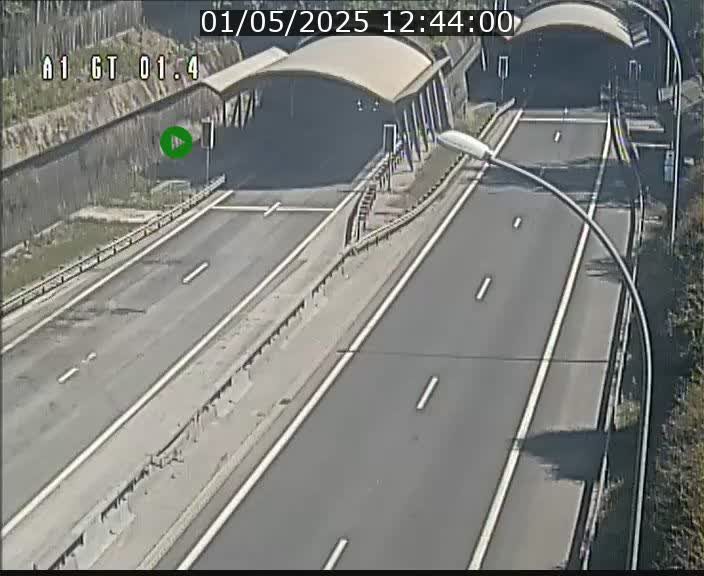 Traffic live webcam Luxembourg Hesperange - A1 direction Kirchberg - BK 1.4