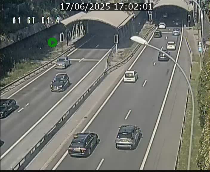 Traffic live webcam Luxembourg Hesperange - A1 direction Kirchberg - BK 1.4