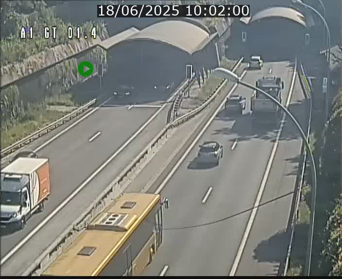 Traffic live webcam Luxembourg Hesperange - A1 direction Kirchberg - BK 1.4