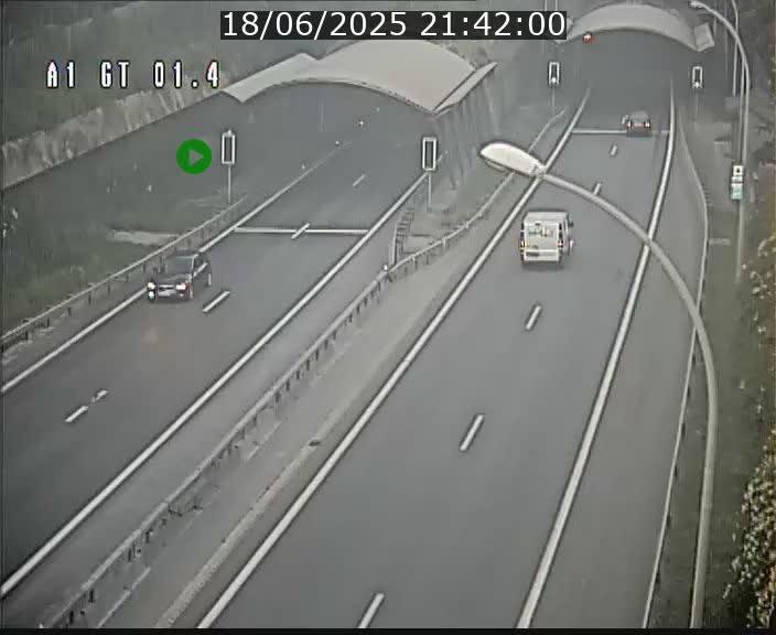 Traffic live webcam Luxembourg Hesperange - A1 direction Kirchberg - BK 1.4