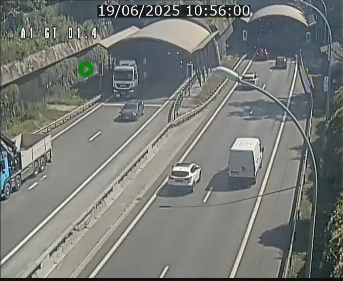 Traffic live webcam Luxembourg Hesperange - A1 direction Kirchberg - BK 1.4