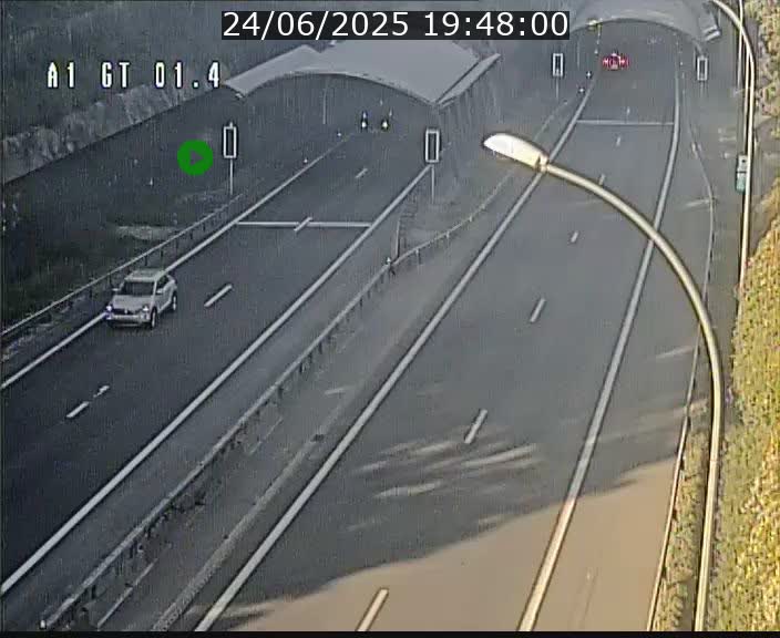 Traffic live webcam Luxembourg Hesperange - A1 direction Kirchberg - BK 1.4