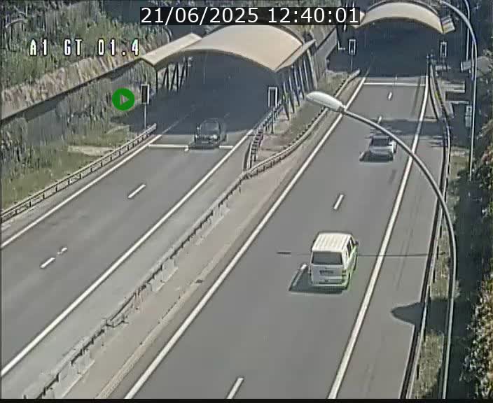 Traffic live webcam Luxembourg Hesperange - A1 direction Kirchberg - BK 1.4