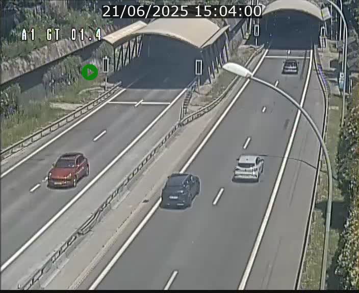 Traffic live webcam Luxembourg Hesperange - A1 direction Kirchberg - BK 1.4