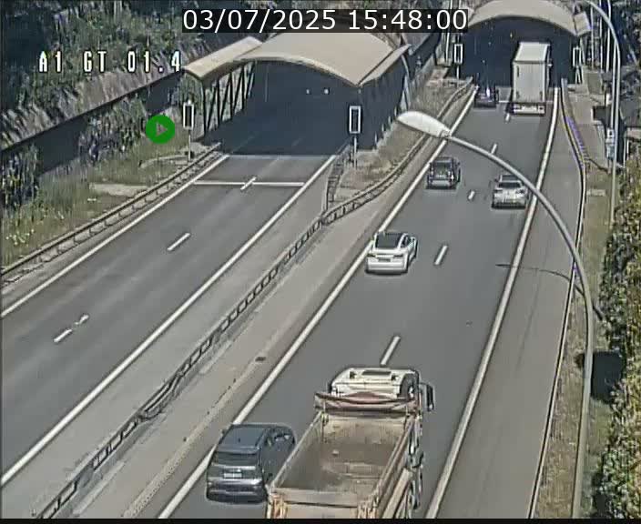Traffic live webcam Luxembourg Hesperange - A1 direction Kirchberg - BK 1.4