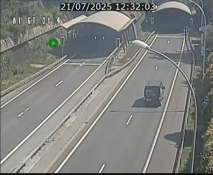 Traffic live webcam Luxembourg Hesperange - A1 direction Kirchberg - BK 1.4