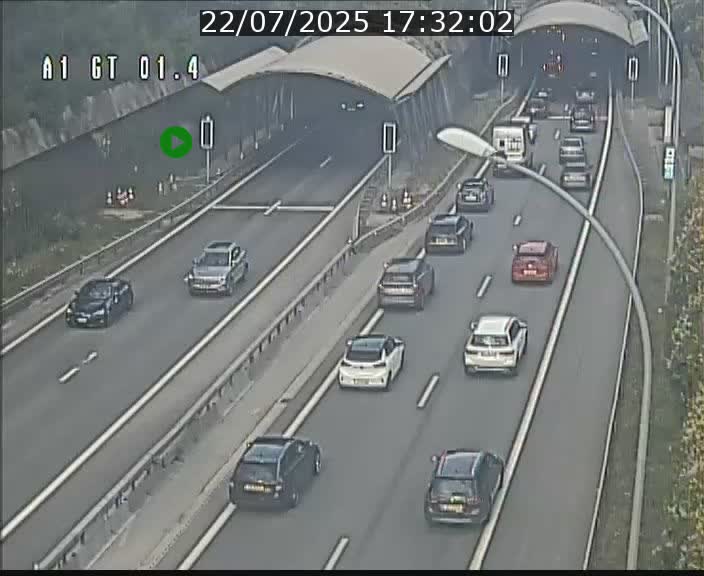 Traffic live webcam Luxembourg Hesperange - A1 direction Kirchberg - BK 1.4