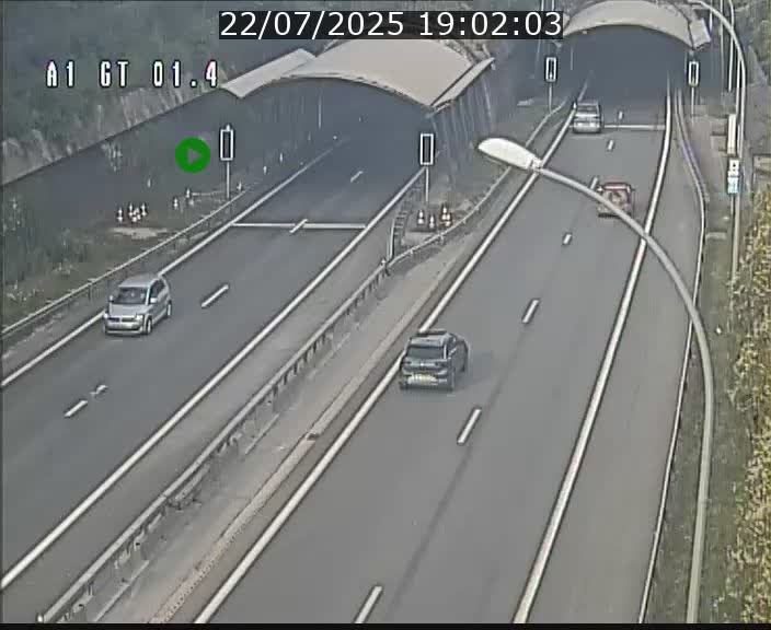 Traffic live webcam Luxembourg Hesperange - A1 direction Kirchberg - BK 1.4