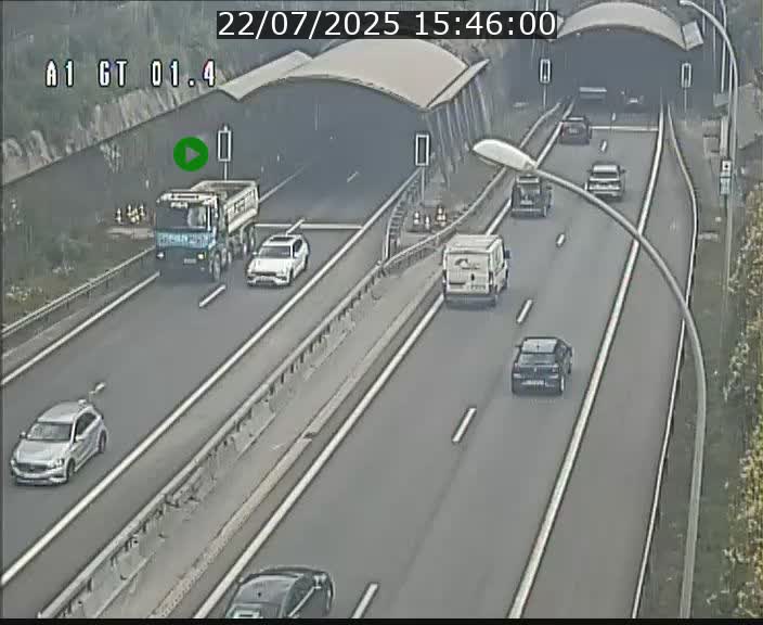 Traffic live webcam Luxembourg Hesperange - A1 direction Kirchberg - BK 1.4