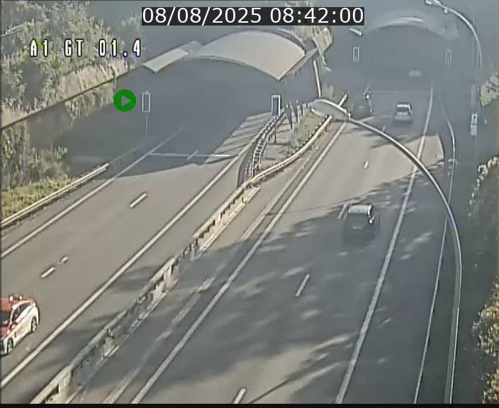 Traffic live webcam Luxembourg Hesperange - A1 direction Kirchberg - BK 1.4