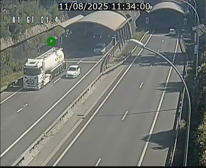 Traffic live webcam Luxembourg Hesperange - A1 direction Kirchberg - BK 1.4