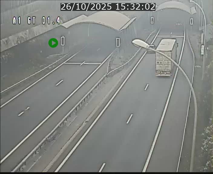 Traffic live webcam Luxembourg Hesperange - A1 direction Kirchberg - BK 1.4
