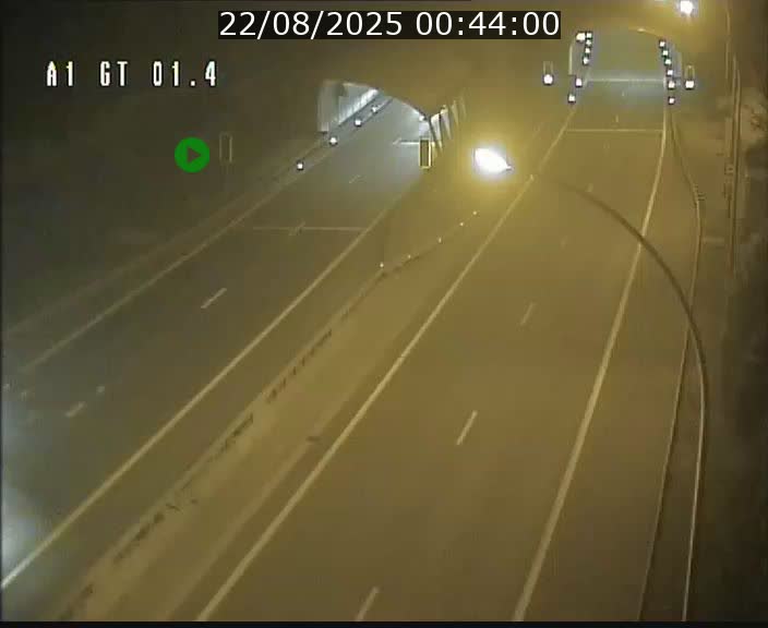 <h2>Traffic live webcam Luxembourg Hesperange - A1 direction Kirchberg - BK 1.4</h2>